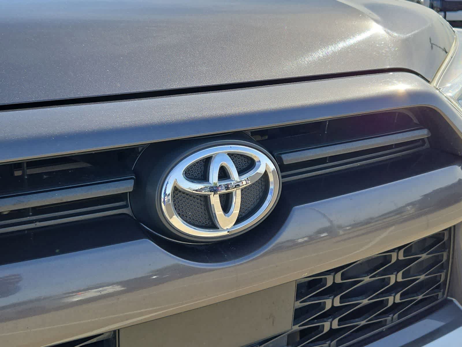 Thumbnail: 2023 Toyota 4Runner - 11