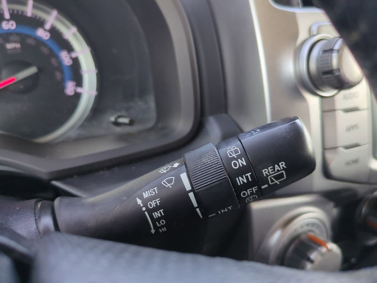 Thumbnail: 2014 Toyota 4Runner - 27