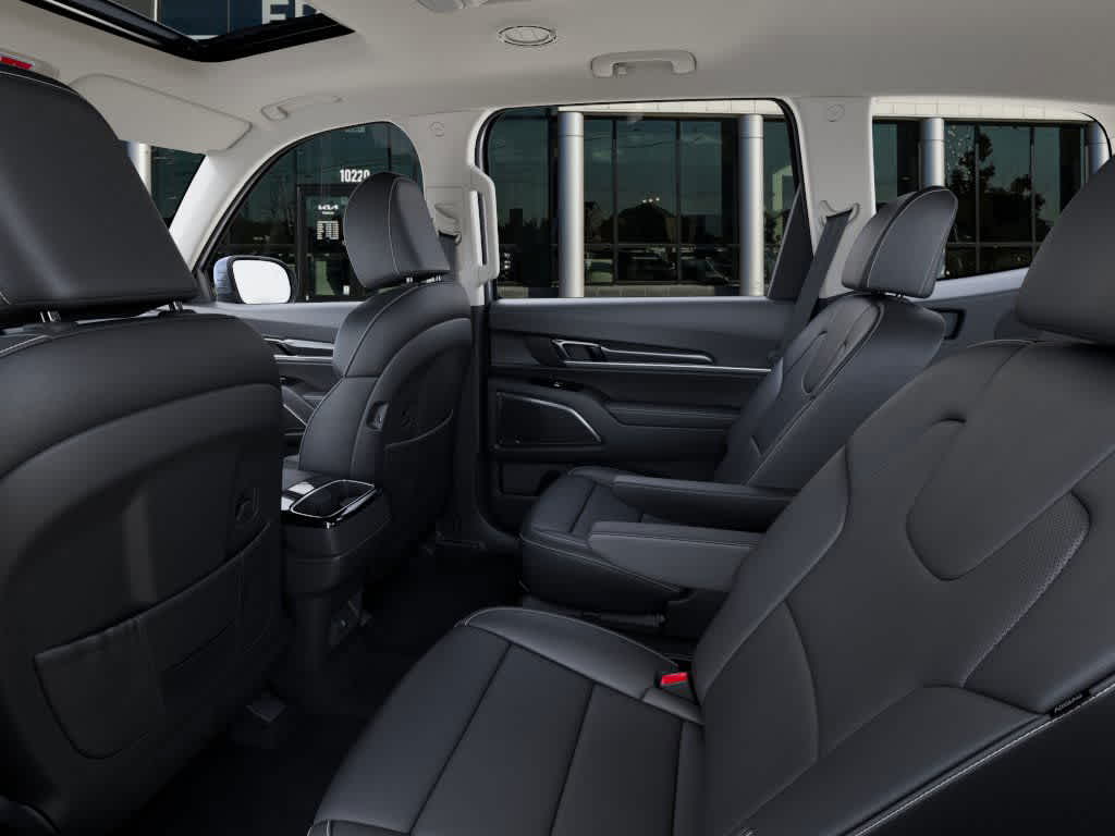 Thumbnail: 2025 Kia Telluride - 18