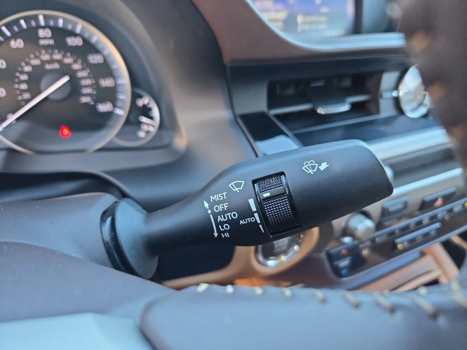 Thumbnail: 2017 Lexus ES - 27