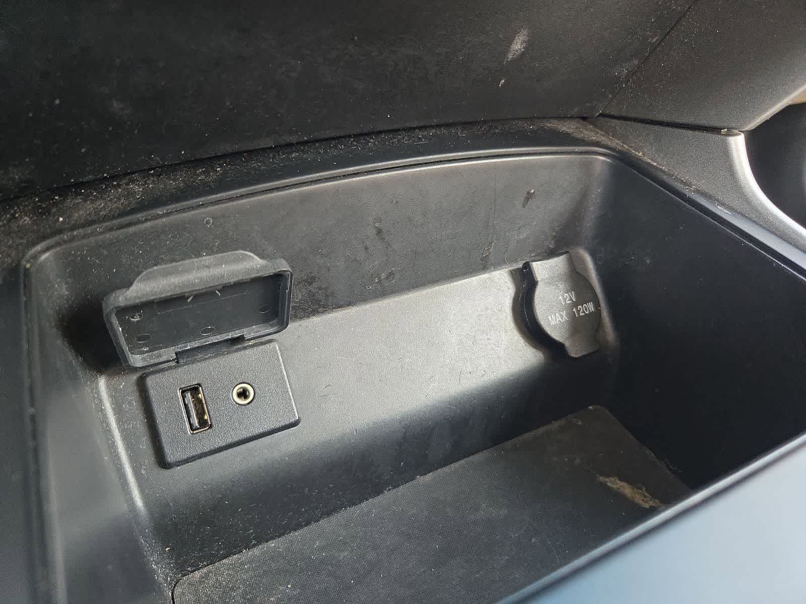 Thumbnail: 2015 Nissan Altima - 28