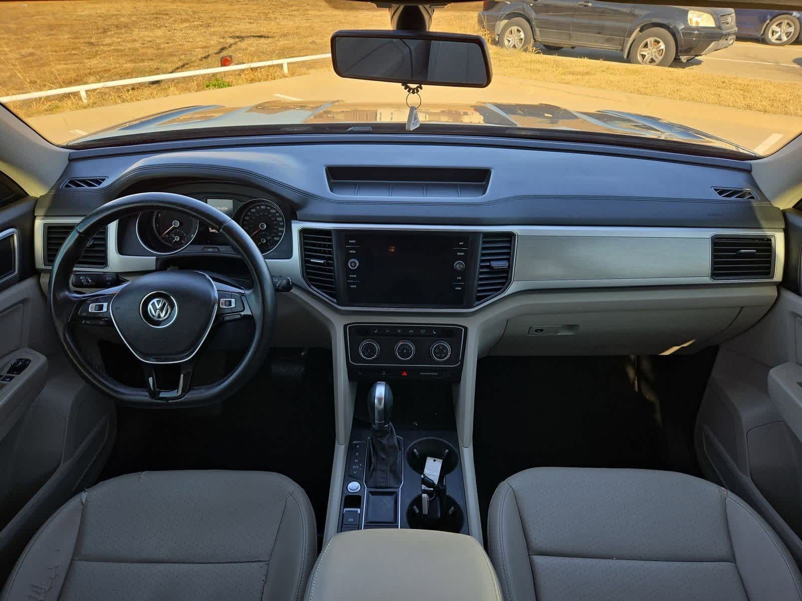 Thumbnail: 2018 Volkswagen Atlas - 15