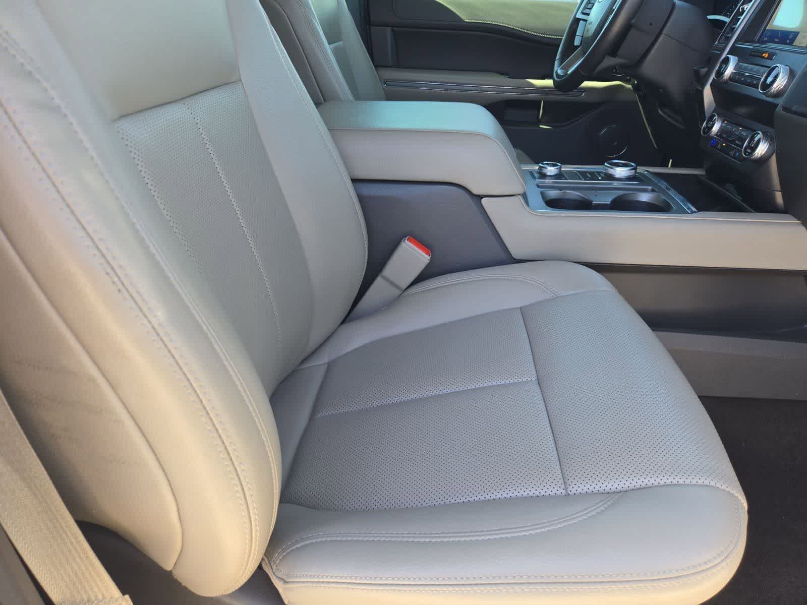 Thumbnail: 2021 Ford Expedition - 19