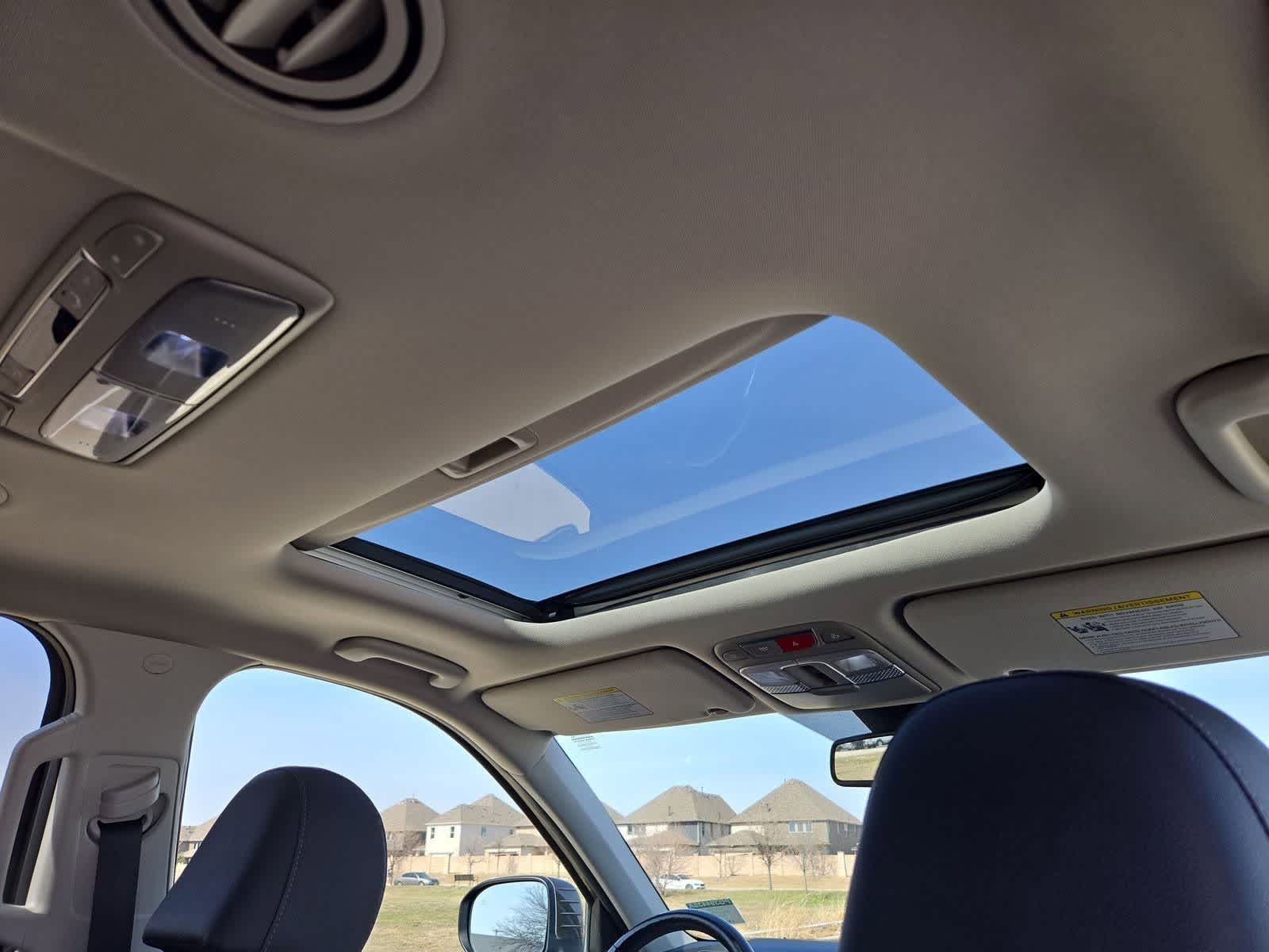 Thumbnail: 2023 Kia Telluride - 20