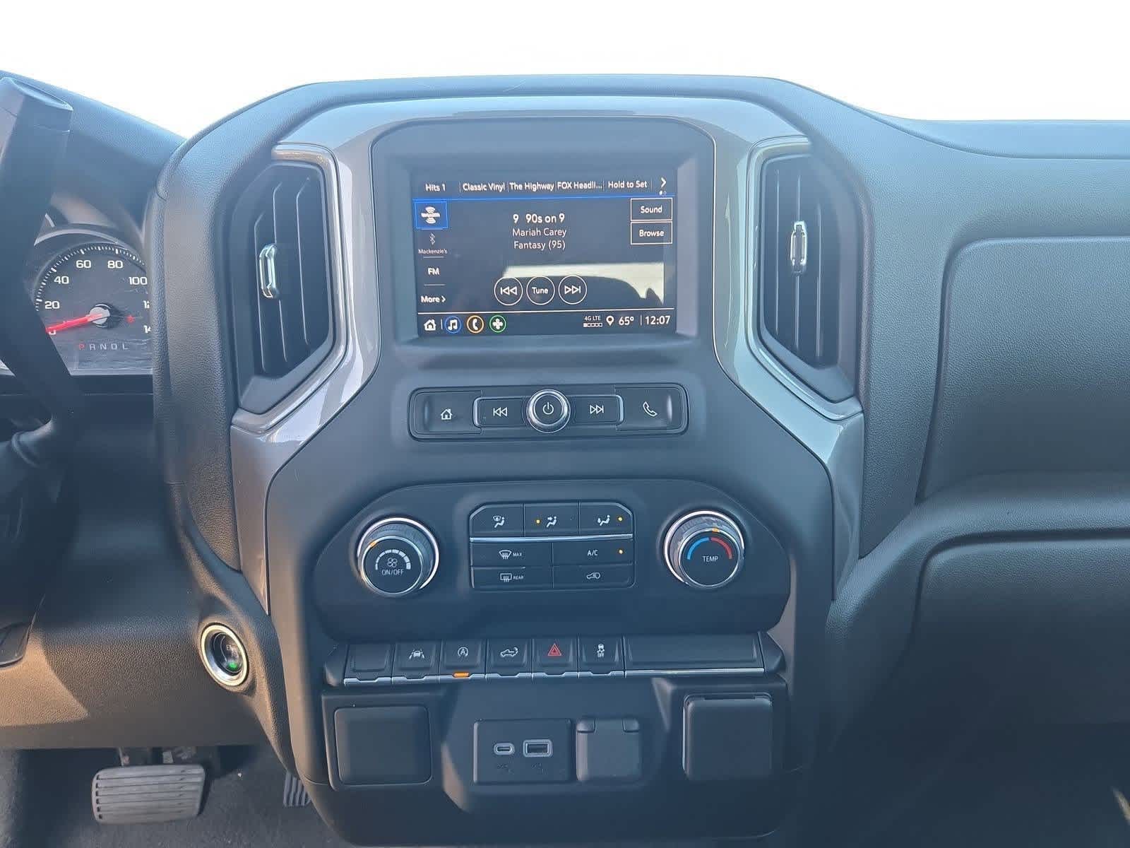 Thumbnail: 2022 Chevrolet Silverado 1500 - 25