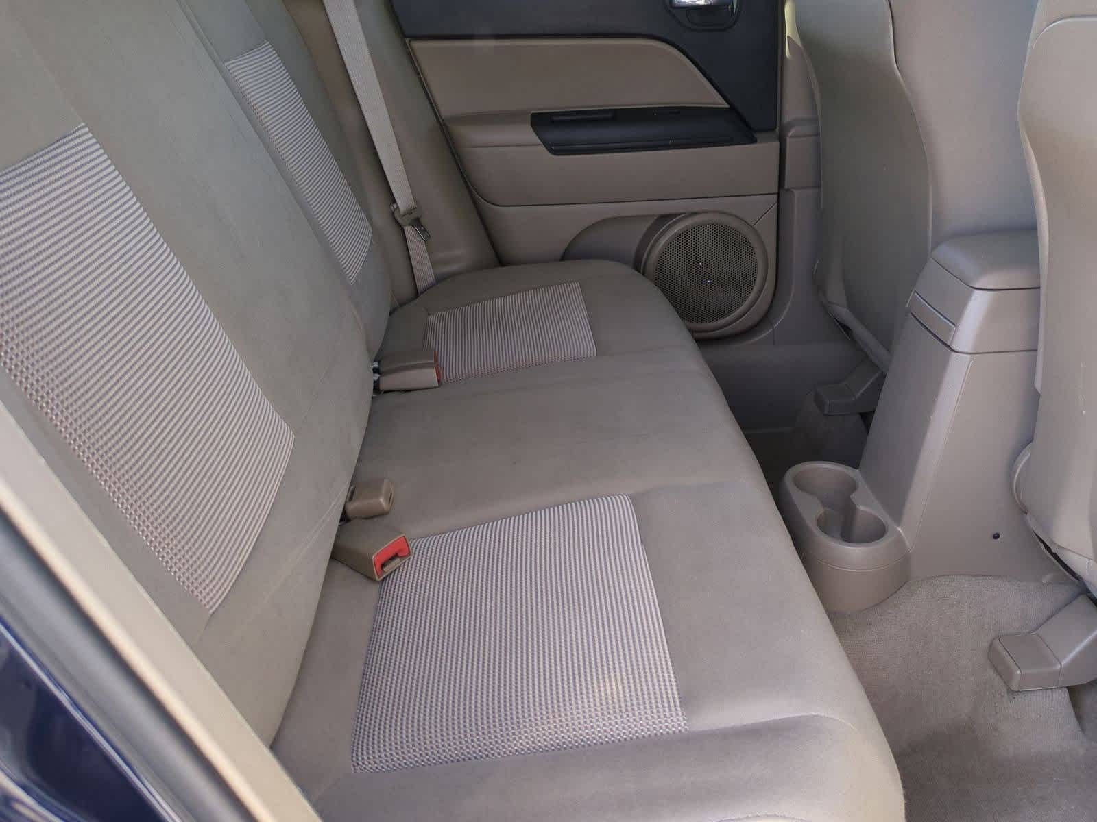 Thumbnail: 2014 Jeep Patriot - 20