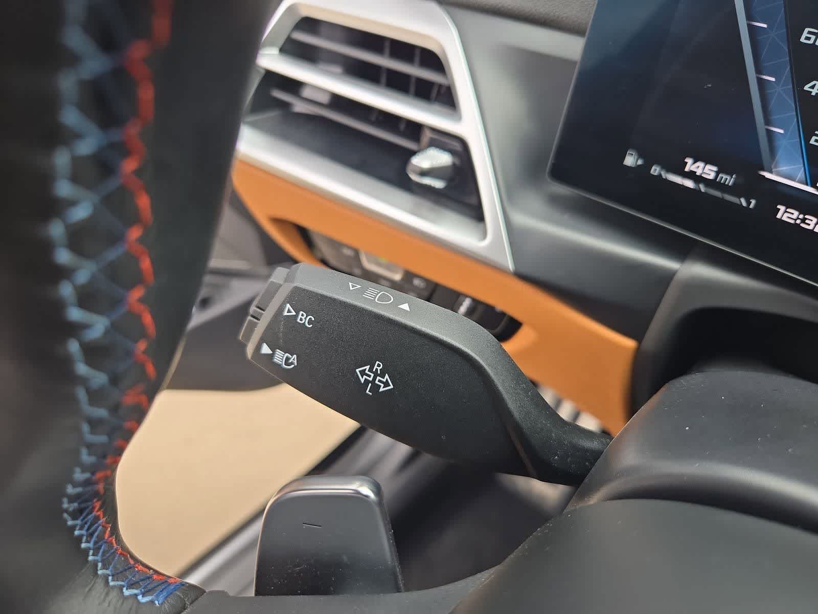 Thumbnail: 2025 BMW 3 Series - 26