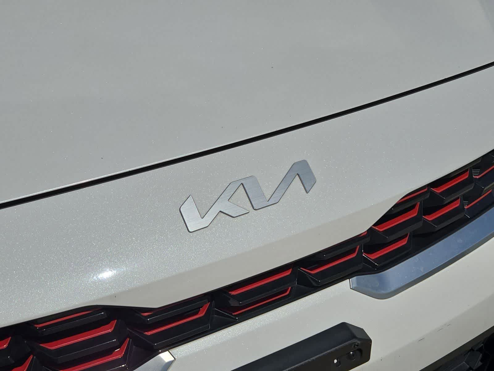 Thumbnail: 2022 Kia Forte - 11