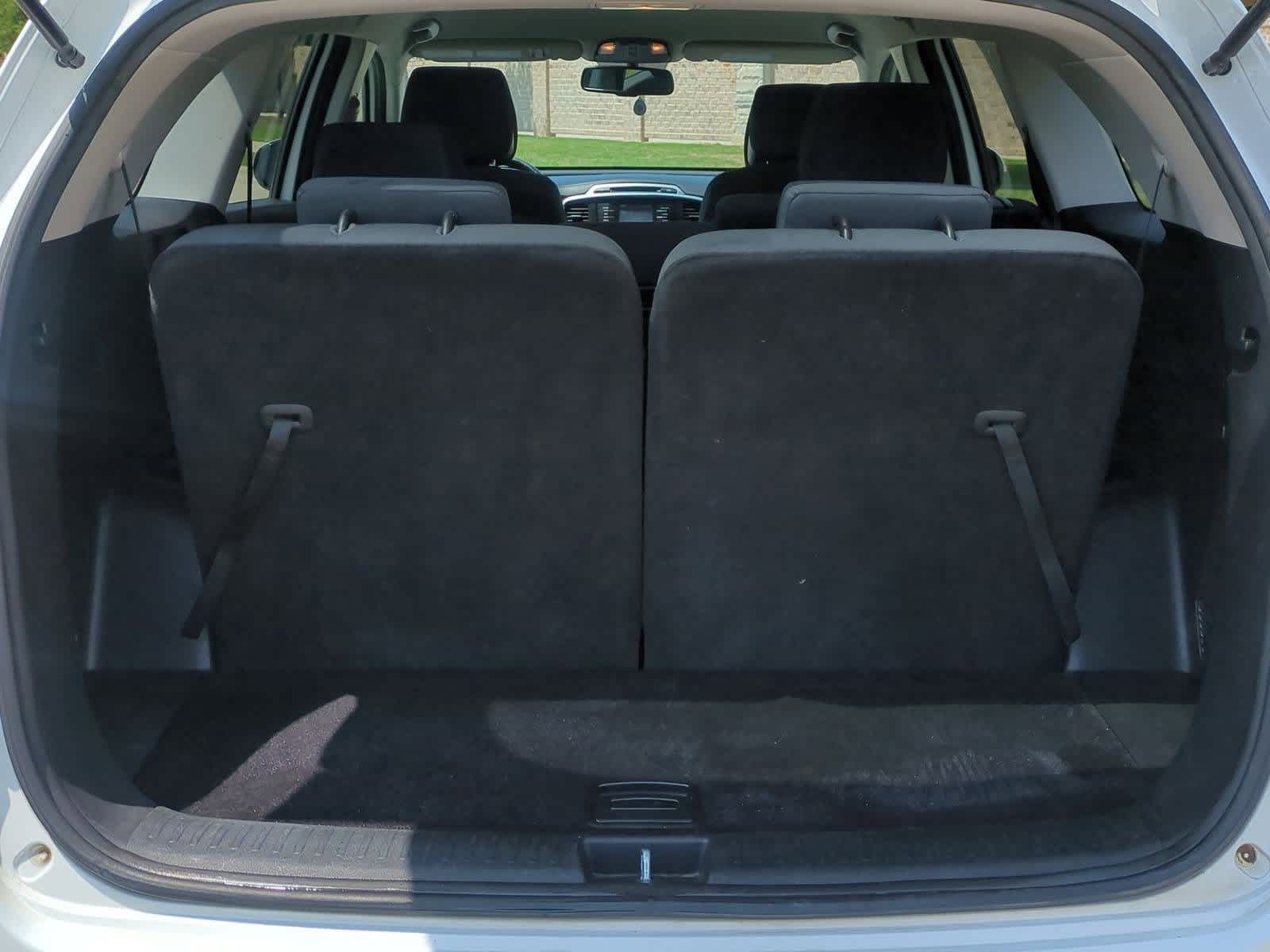 Thumbnail: 2016 Kia Sorento - 31