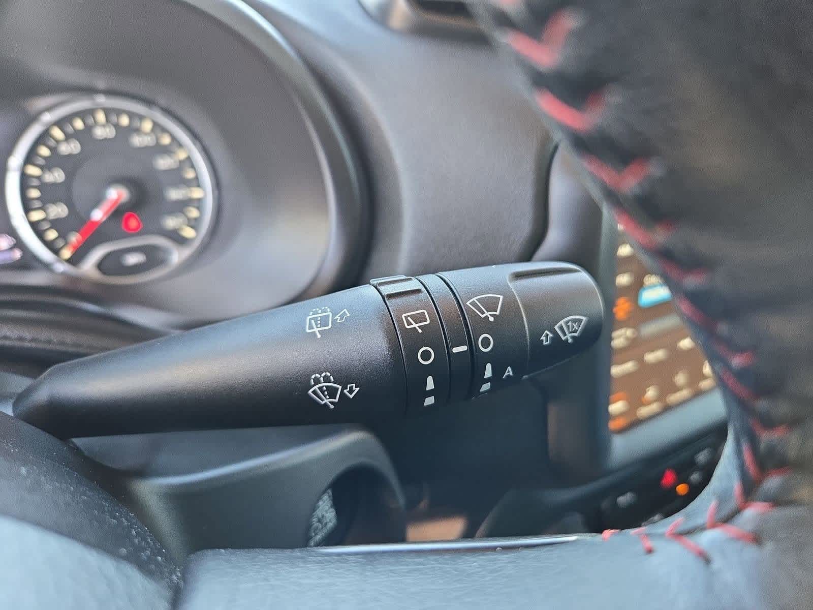 Thumbnail: 2021 Jeep Renegade - 24