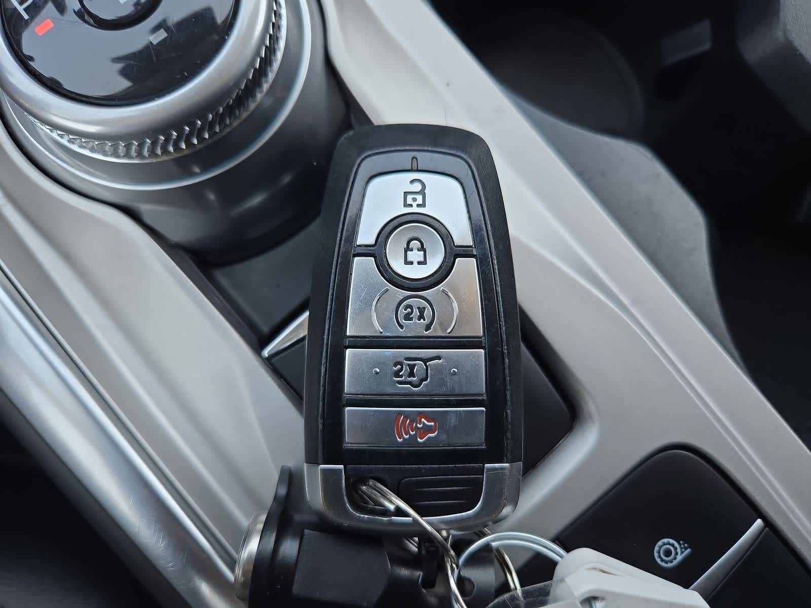 Thumbnail: 2023 Ford Explorer - 31