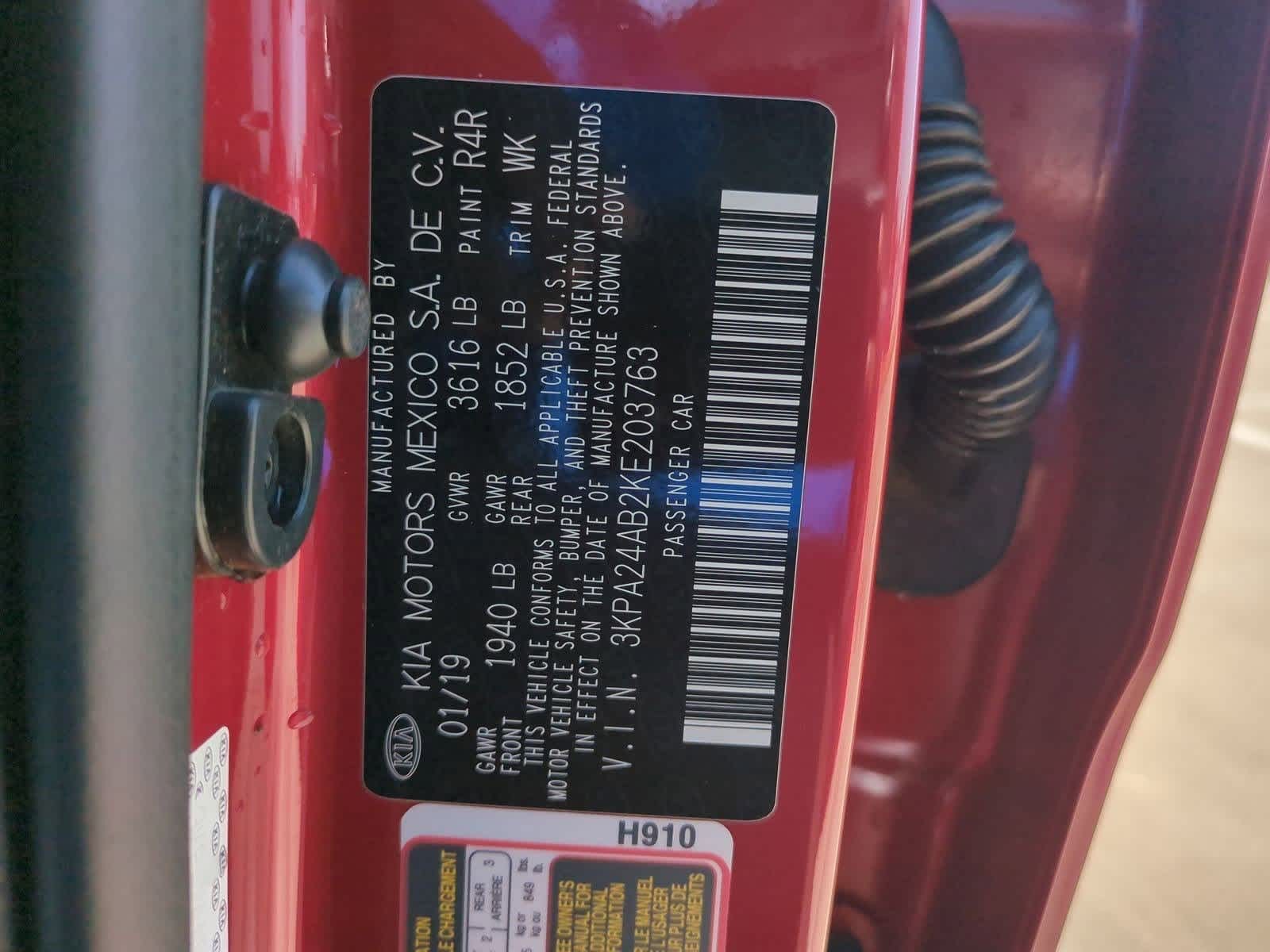 Thumbnail: 2019 Kia Rio - 33