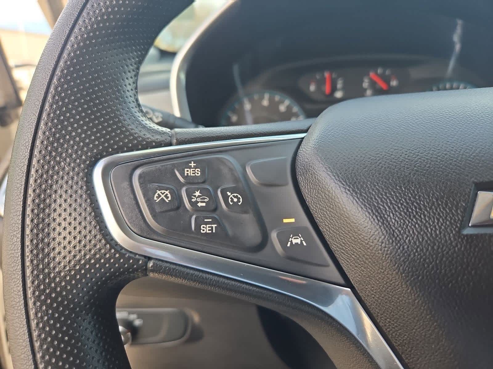 Thumbnail: 2020 Chevrolet Equinox - 23