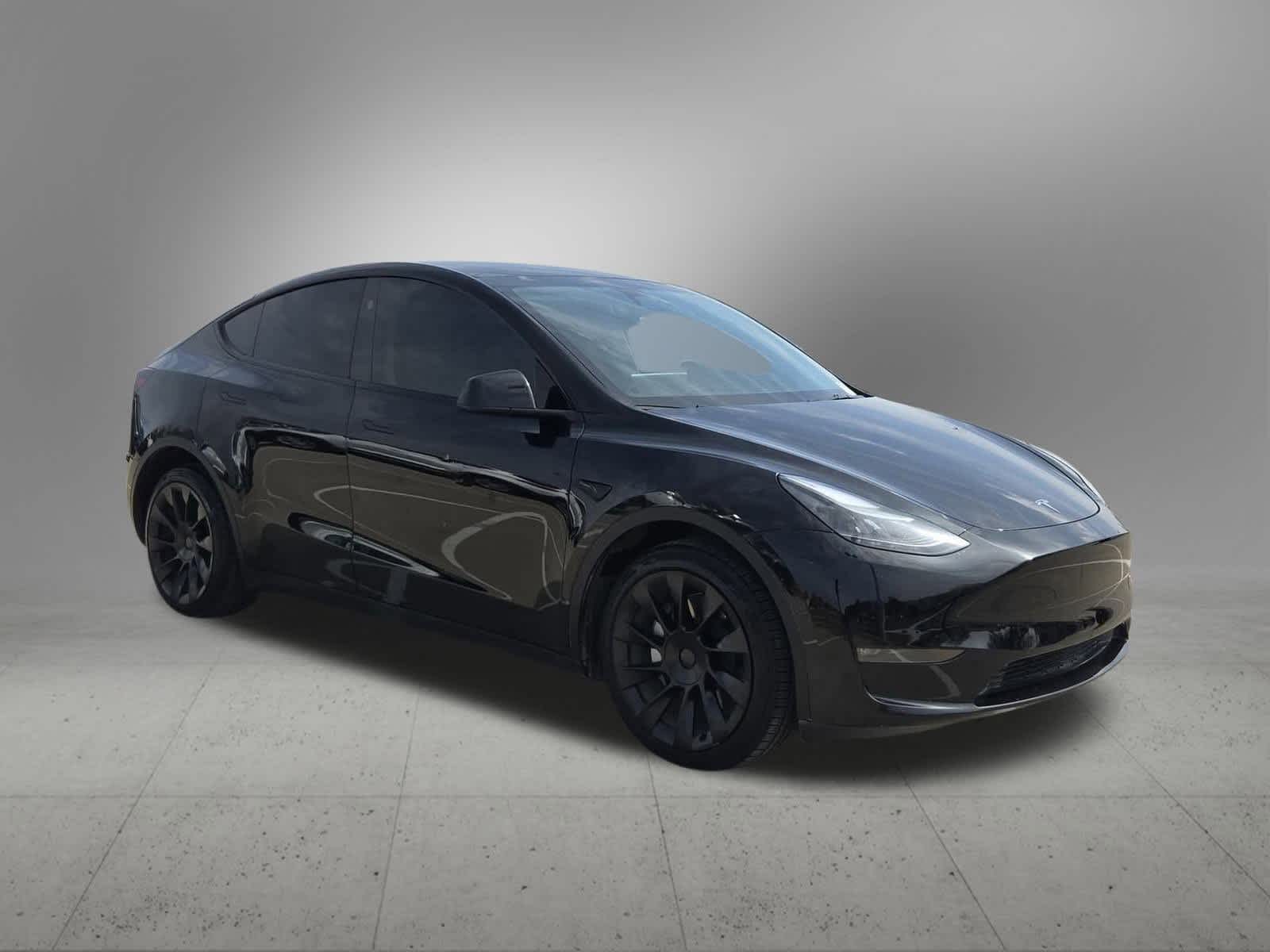 Thumbnail: 2023 Tesla Model Y - 8