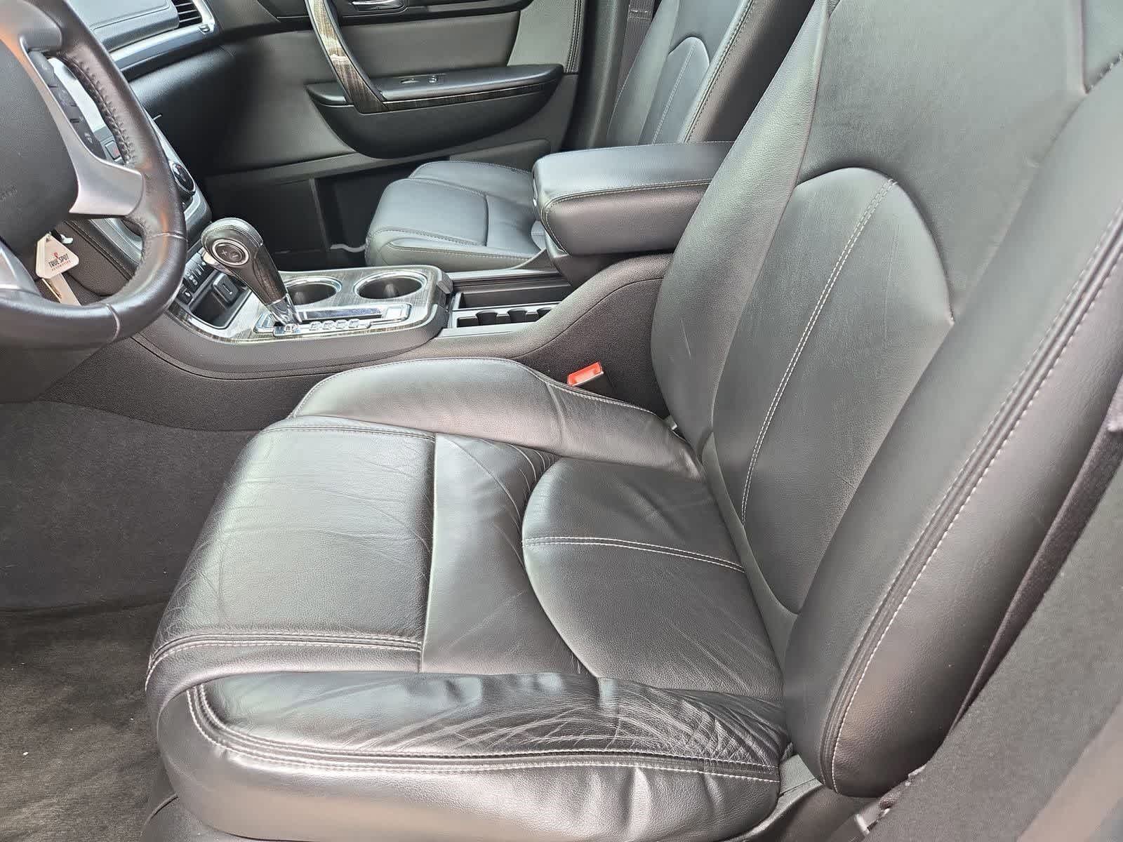 Thumbnail: 2015 GMC Acadia - 14