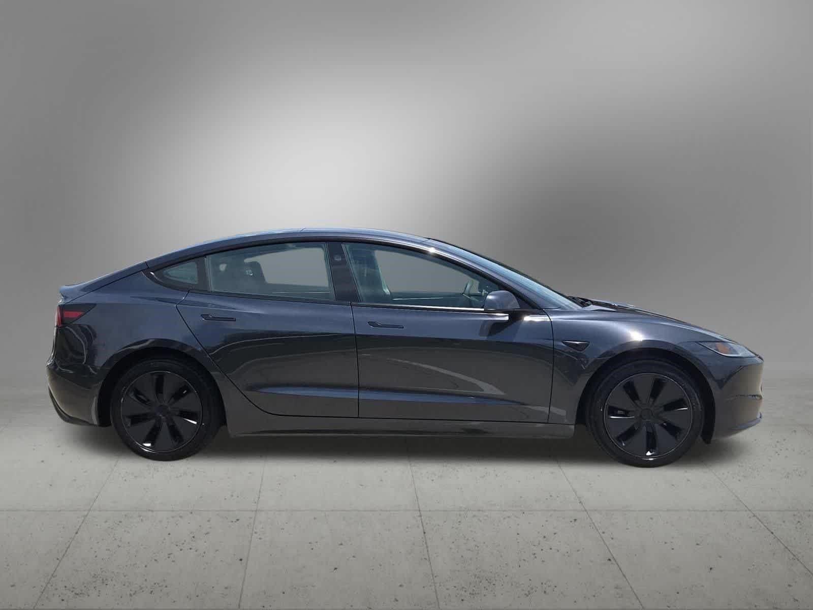 Thumbnail: 2025 Tesla Model 3 - 6