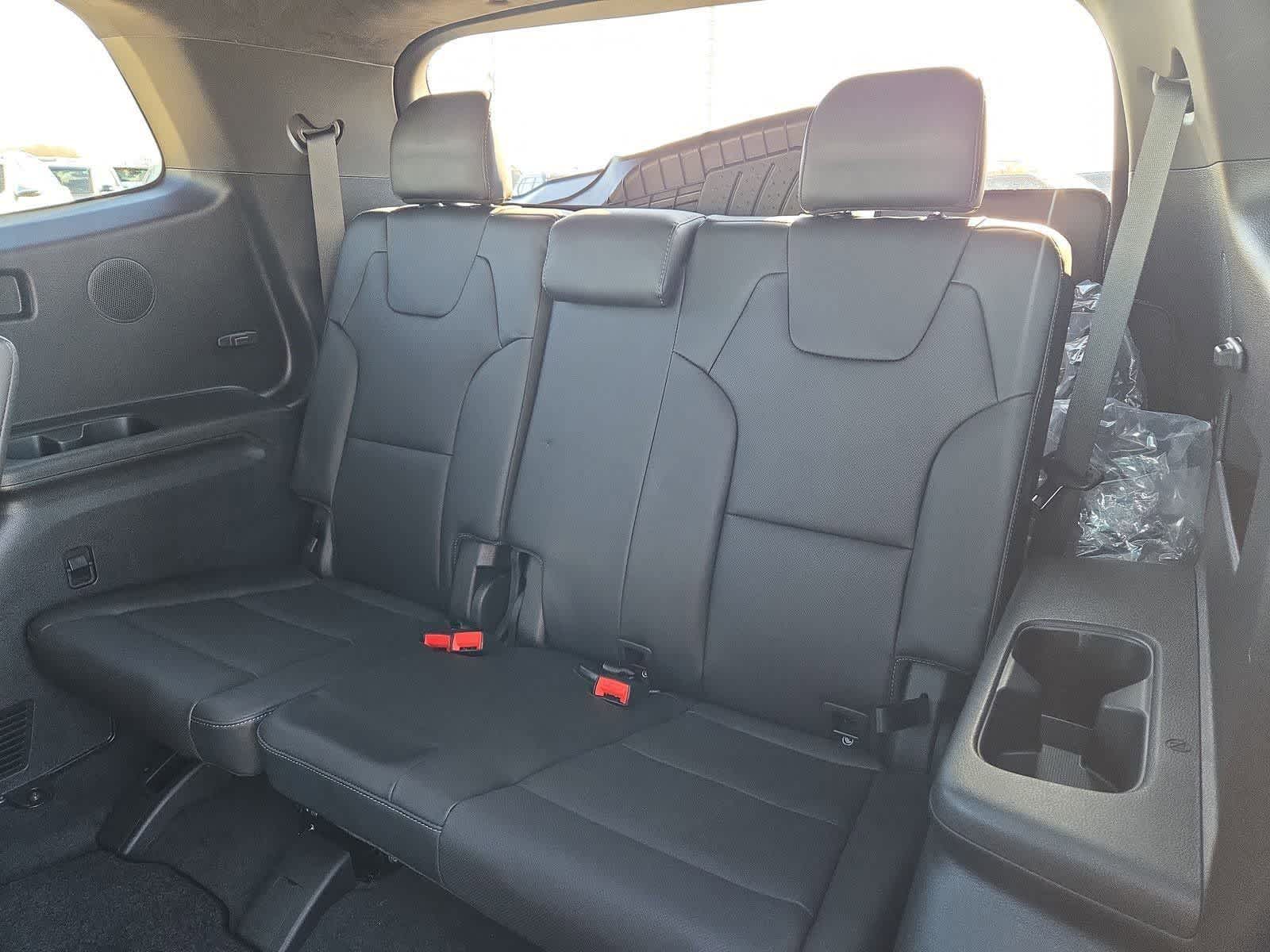 Thumbnail: 2024 Kia Telluride - 38