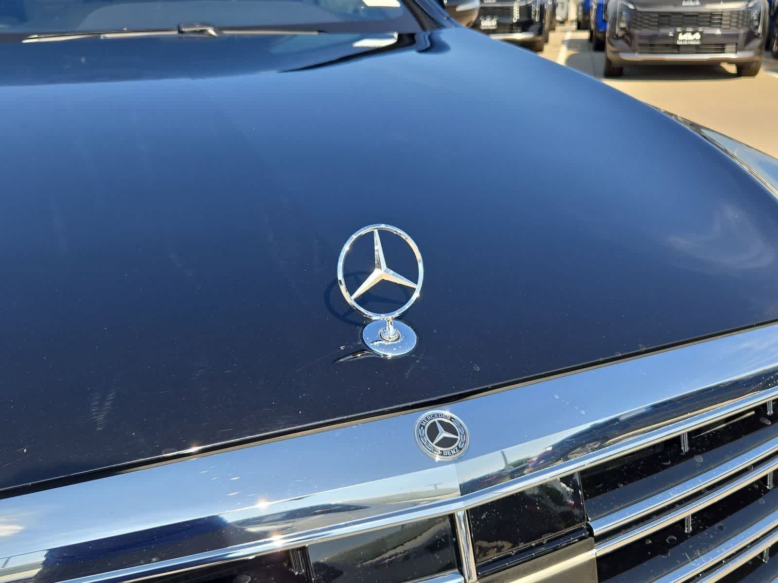 Thumbnail: 2018 Mercedes-Benz S-Class - 10