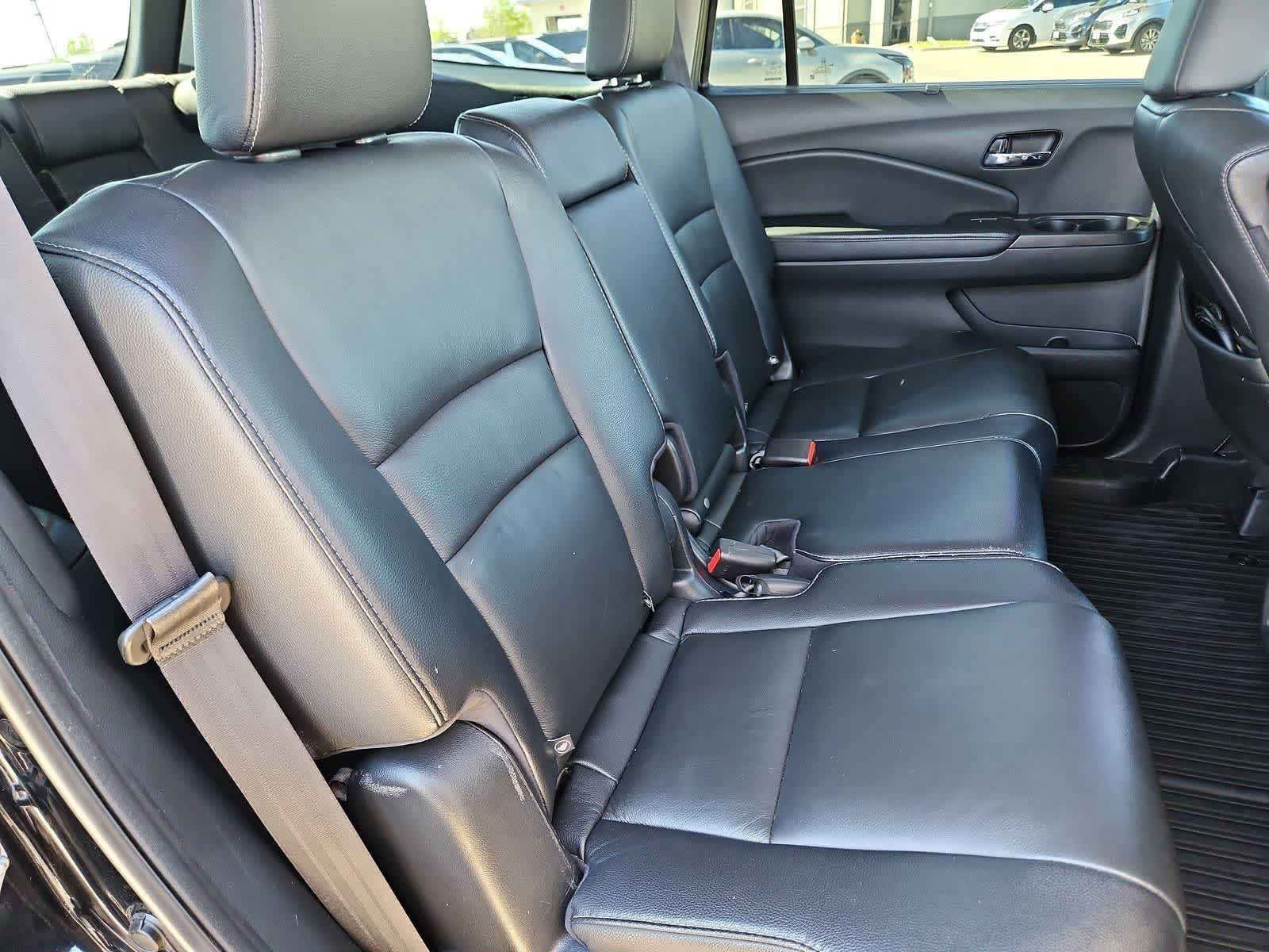 Thumbnail: 2020 Honda Pilot - 20