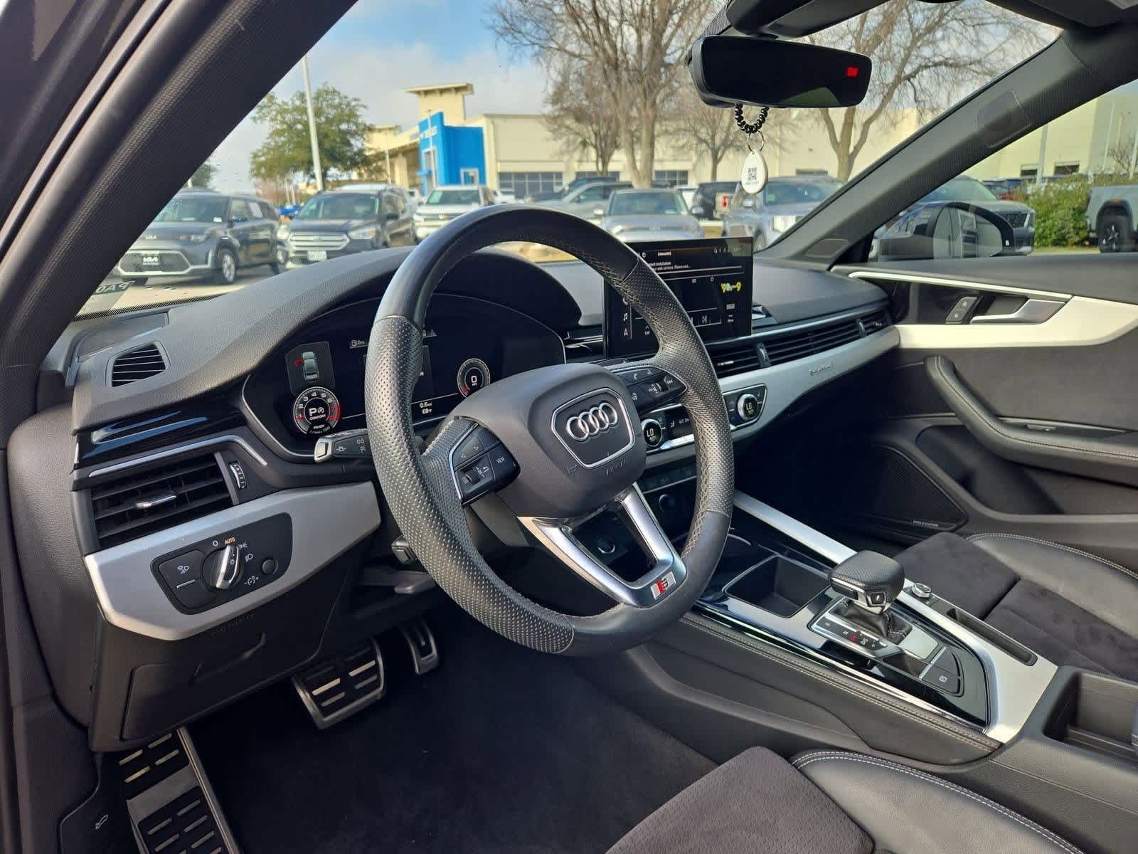 Thumbnail: 2023 Audi A4 - 2