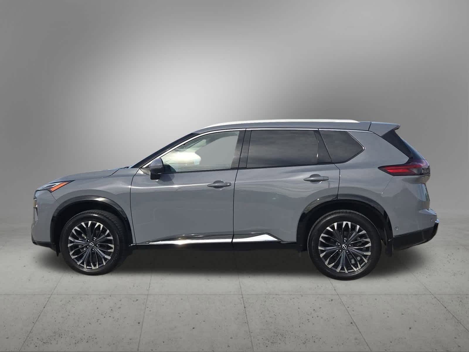 Thumbnail: 2024 Nissan Rogue - 3