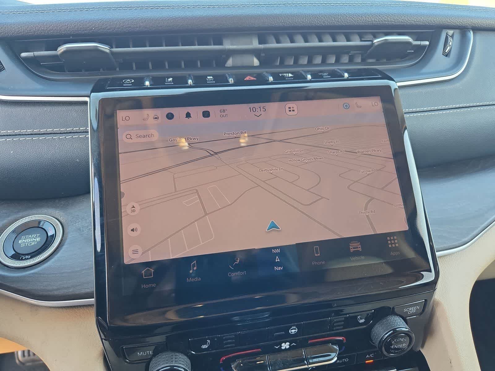 Thumbnail: 2022 Jeep Grand Cherokee - 28