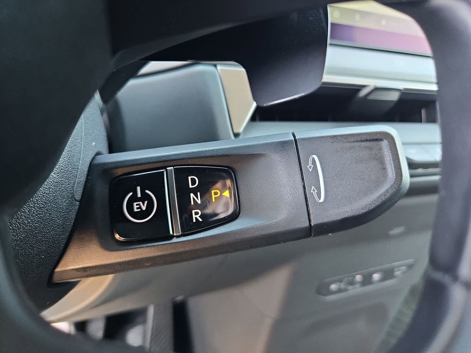 Thumbnail: 2024 Kia EV9 - 30