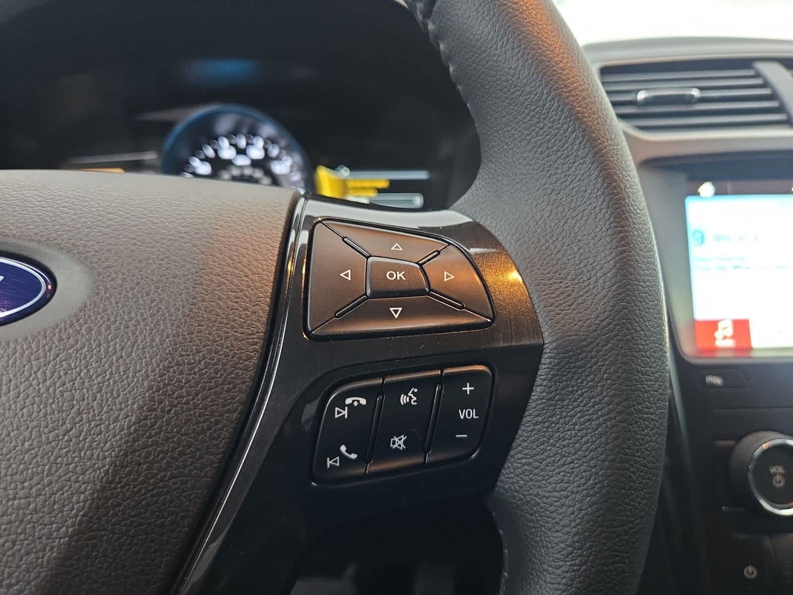 Thumbnail: 2018 Ford Explorer - 23