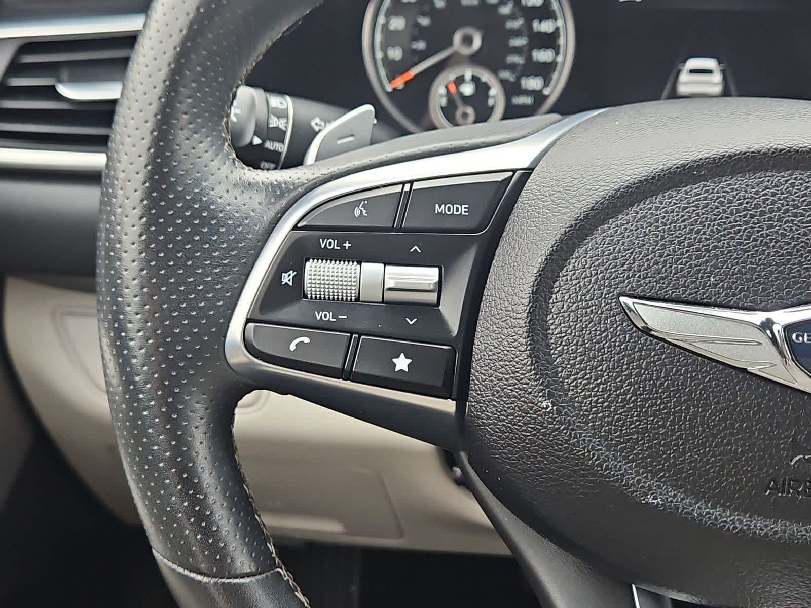 Thumbnail: 2023 Genesis G70 - 22