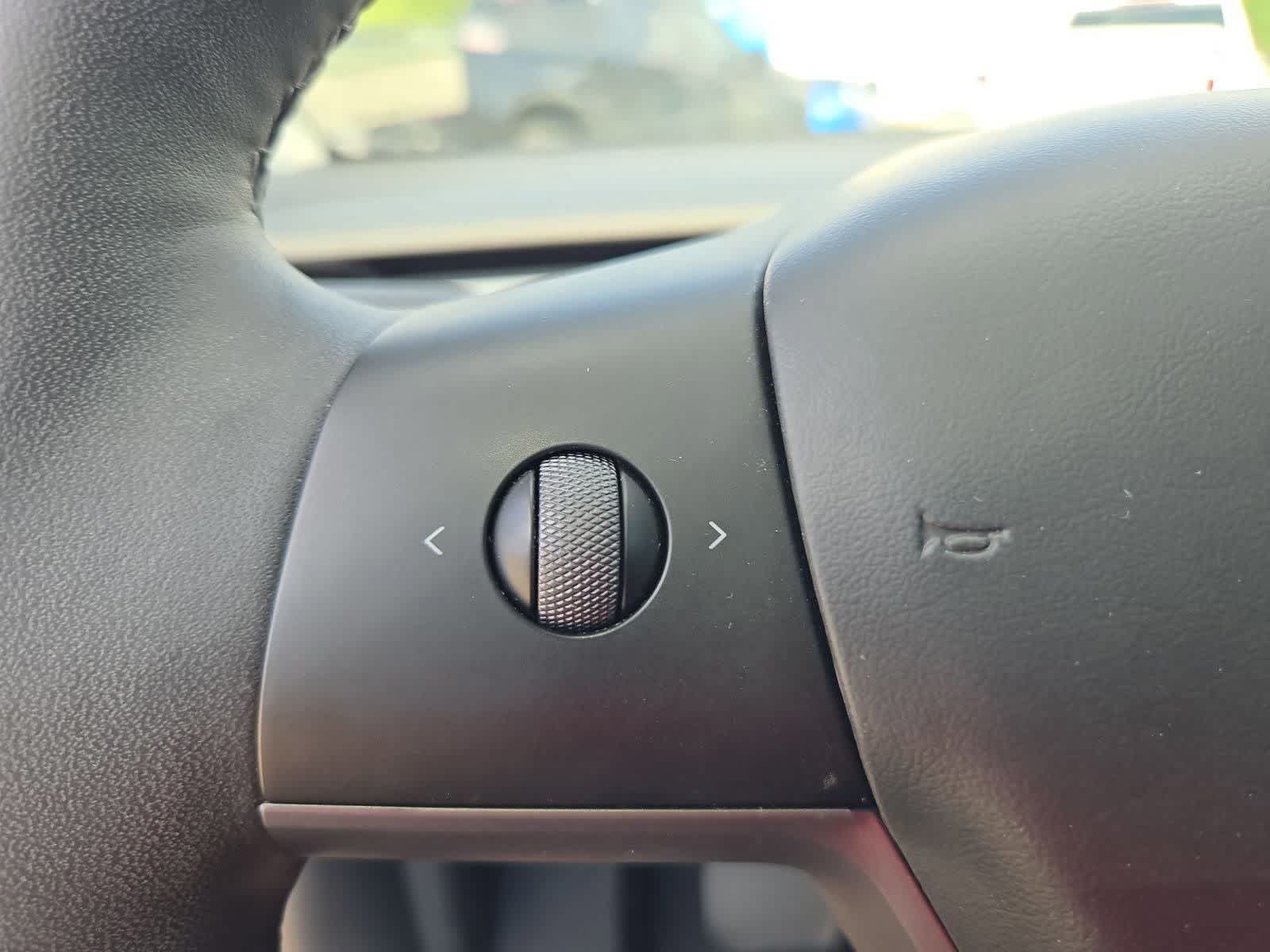 Thumbnail: 2024 Tesla Model Y - 23