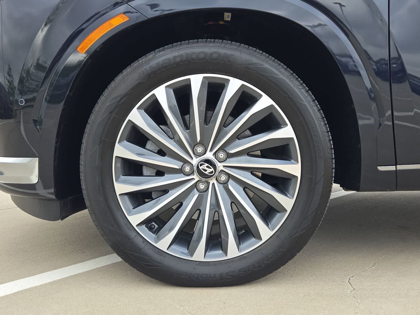 Thumbnail: 2024 Hyundai Palisade - 12