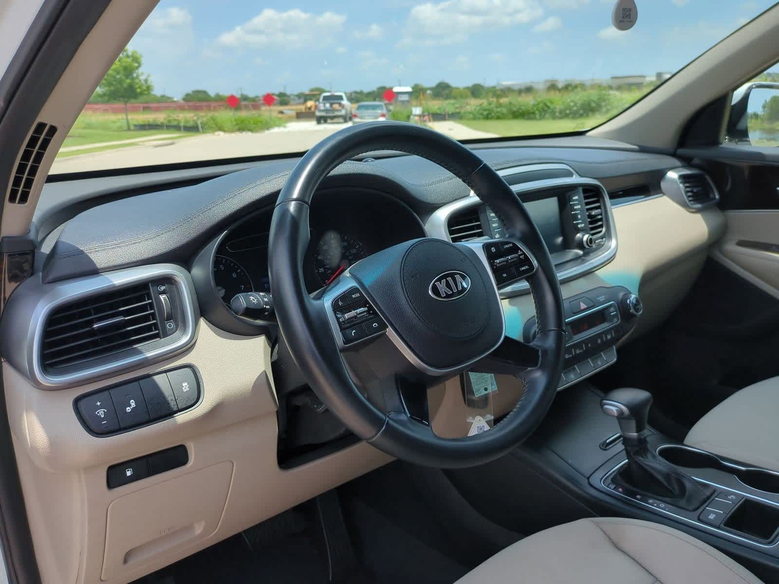 2020 Kia Sorento LX 2