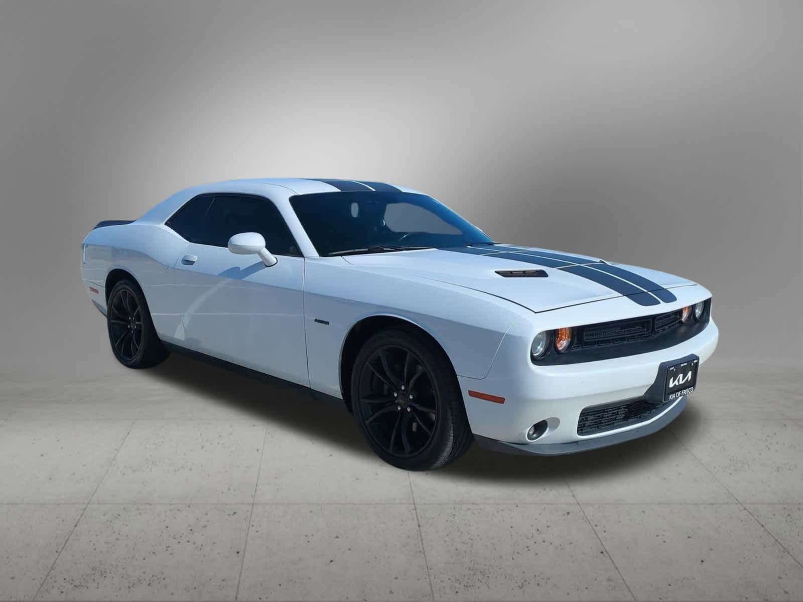 Thumbnail: 2016 Dodge Challenger - 8