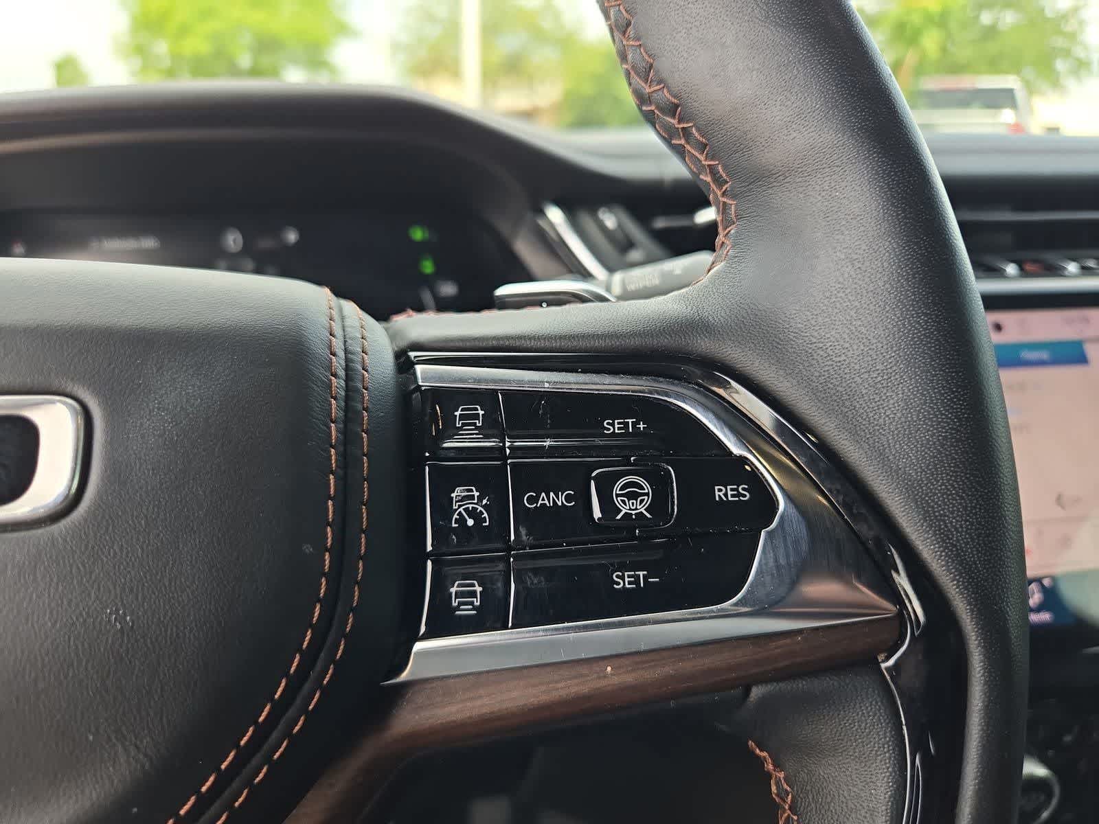 Thumbnail: 2022 Jeep Grand Cherokee - 27
