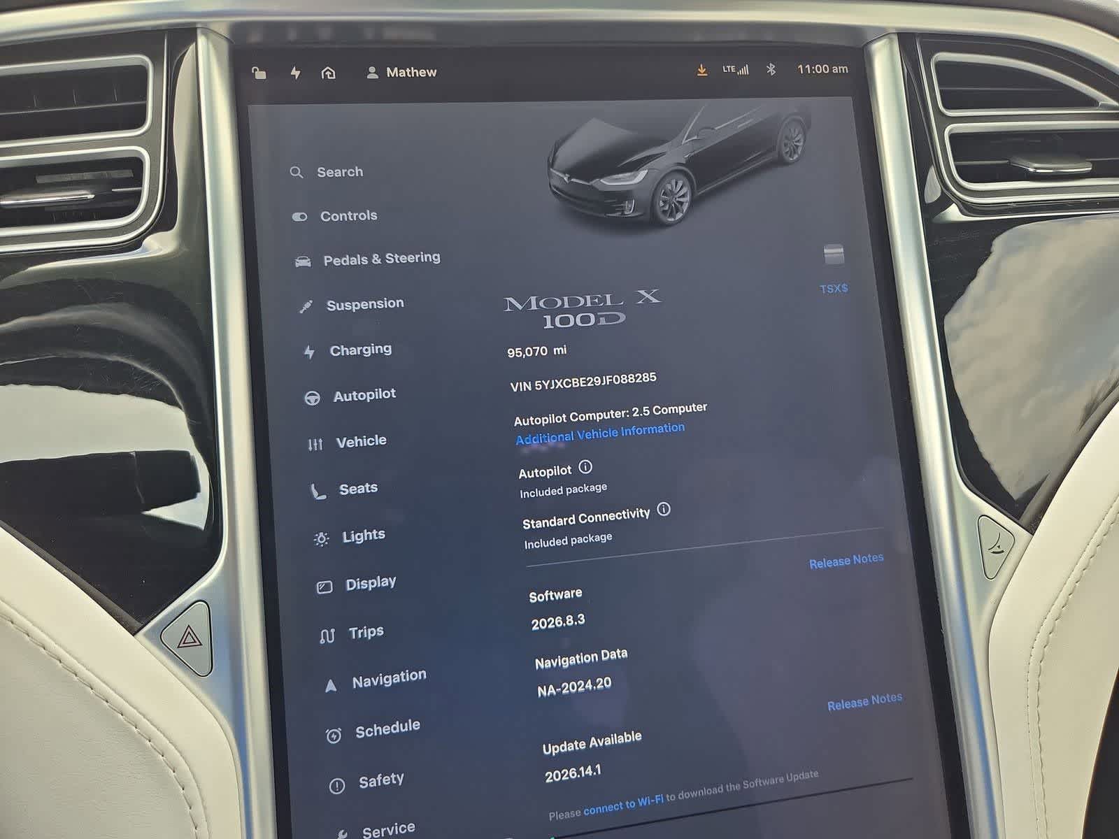 Thumbnail: 2018 Tesla Model X - 28