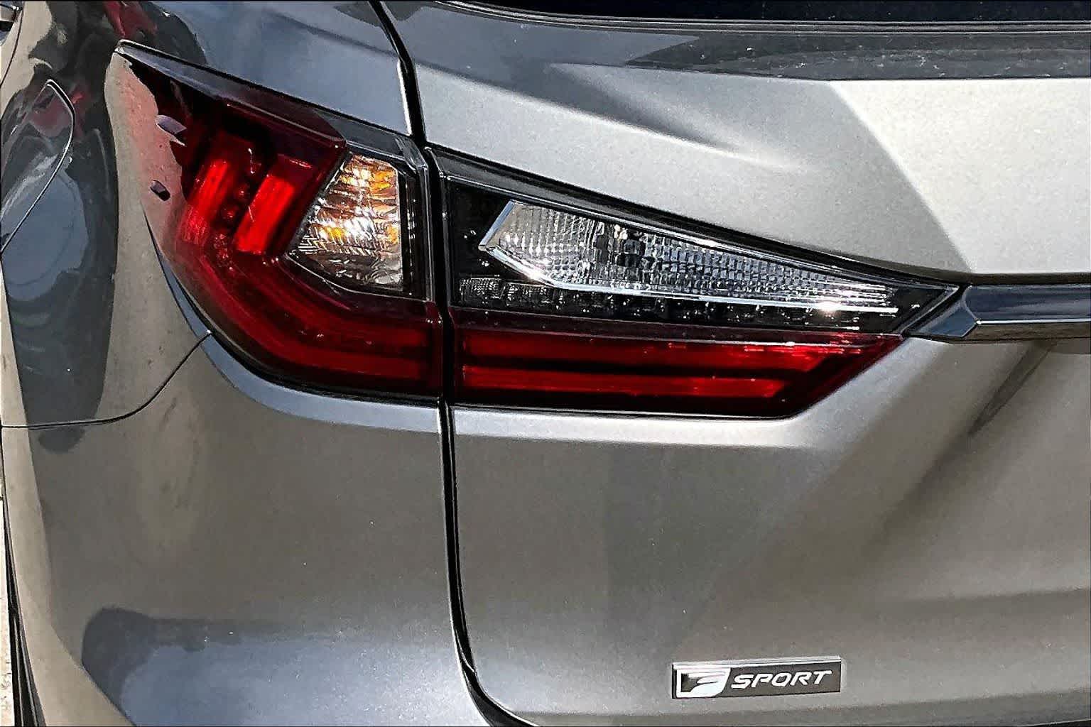 Thumbnail: 2022 Lexus RX - 28