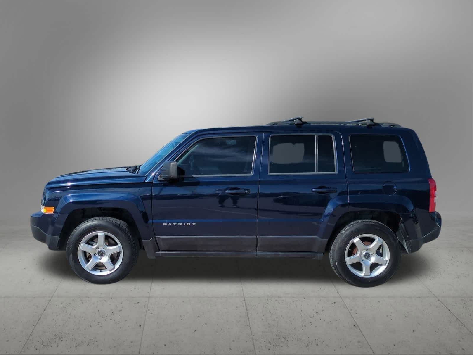 Thumbnail: 2014 Jeep Patriot - 3
