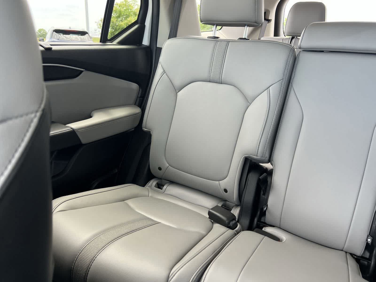 Thumbnail: 2025 Honda Pilot - 6