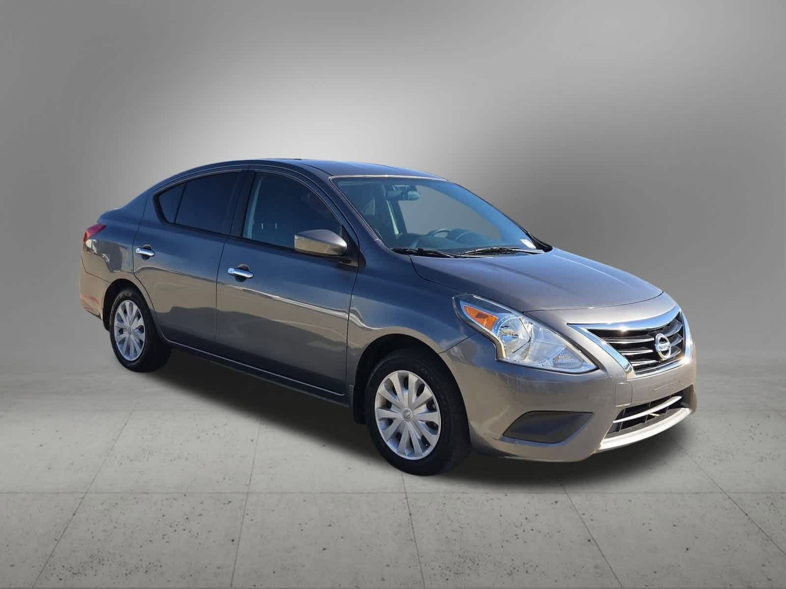Thumbnail: 2016 Nissan Versa - 8