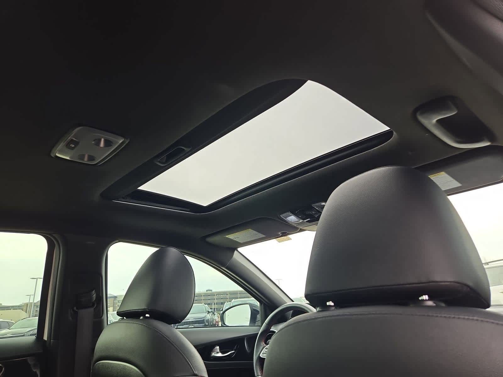 Thumbnail: 2023 Kia Forte - 21