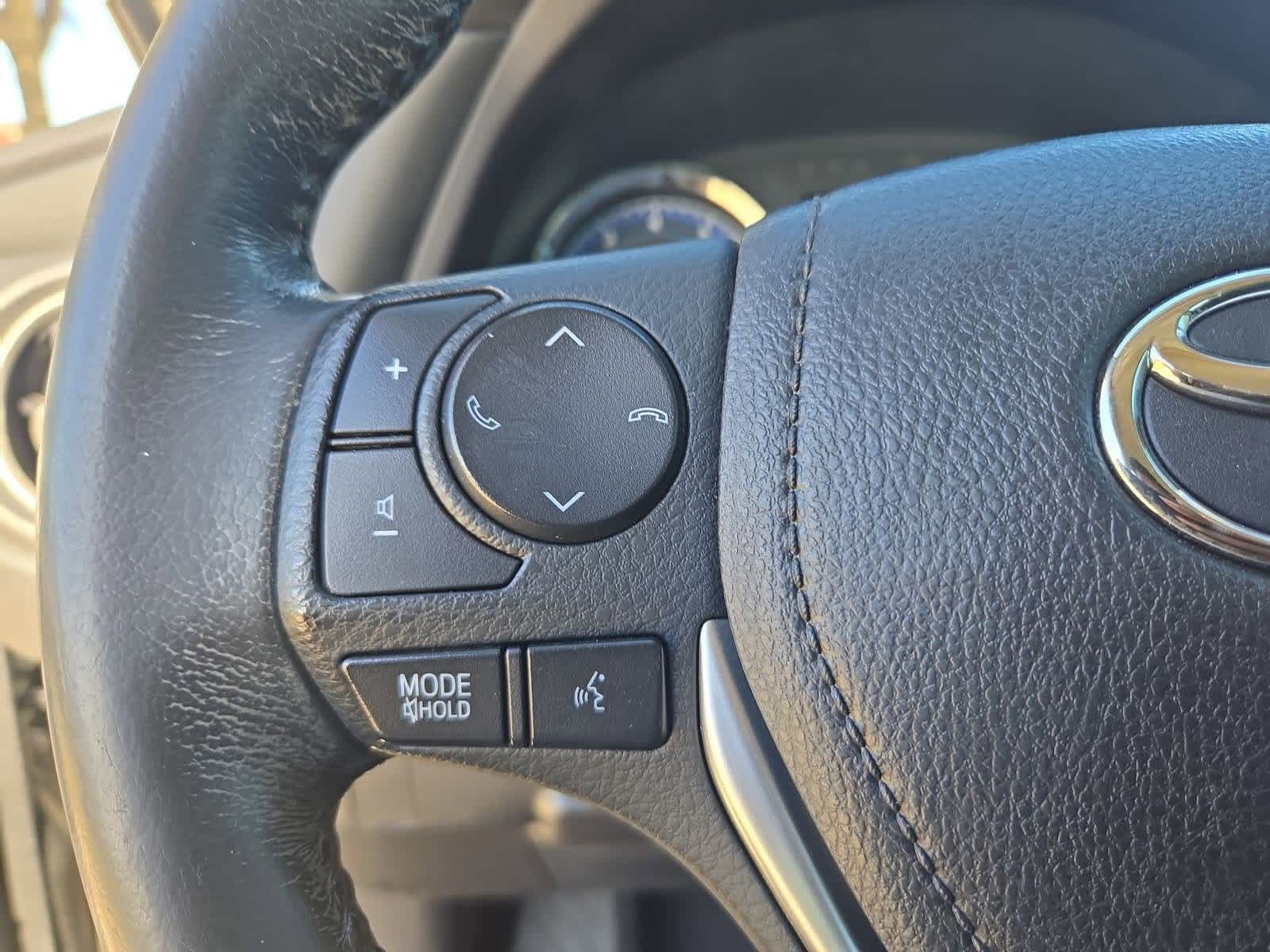 Thumbnail: 2019 Toyota Corolla - 22