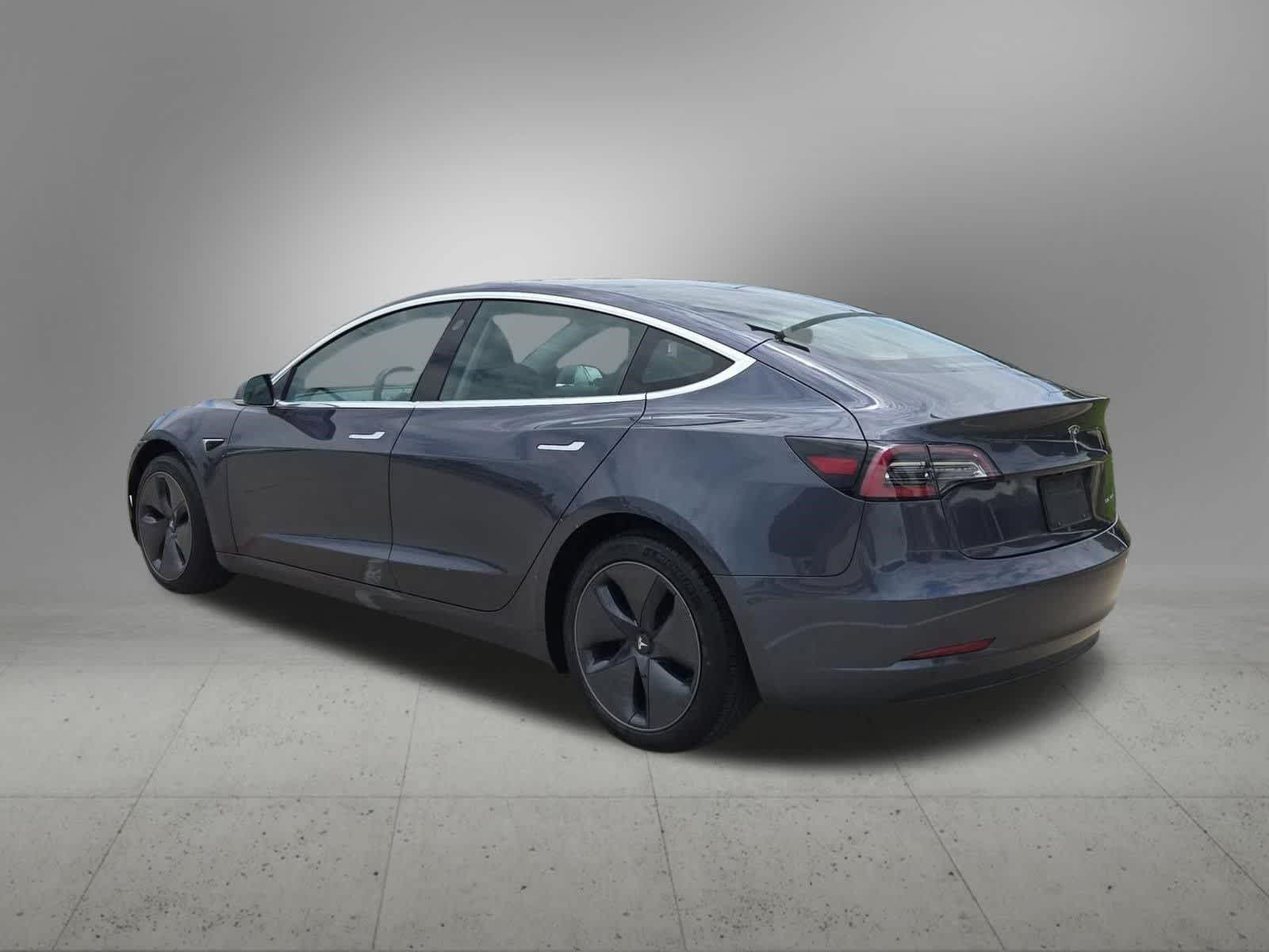 Thumbnail: 2020 Tesla Model 3 - 4