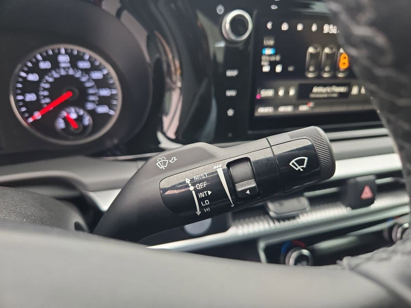 Thumbnail: 2022 Kia K5 - 26