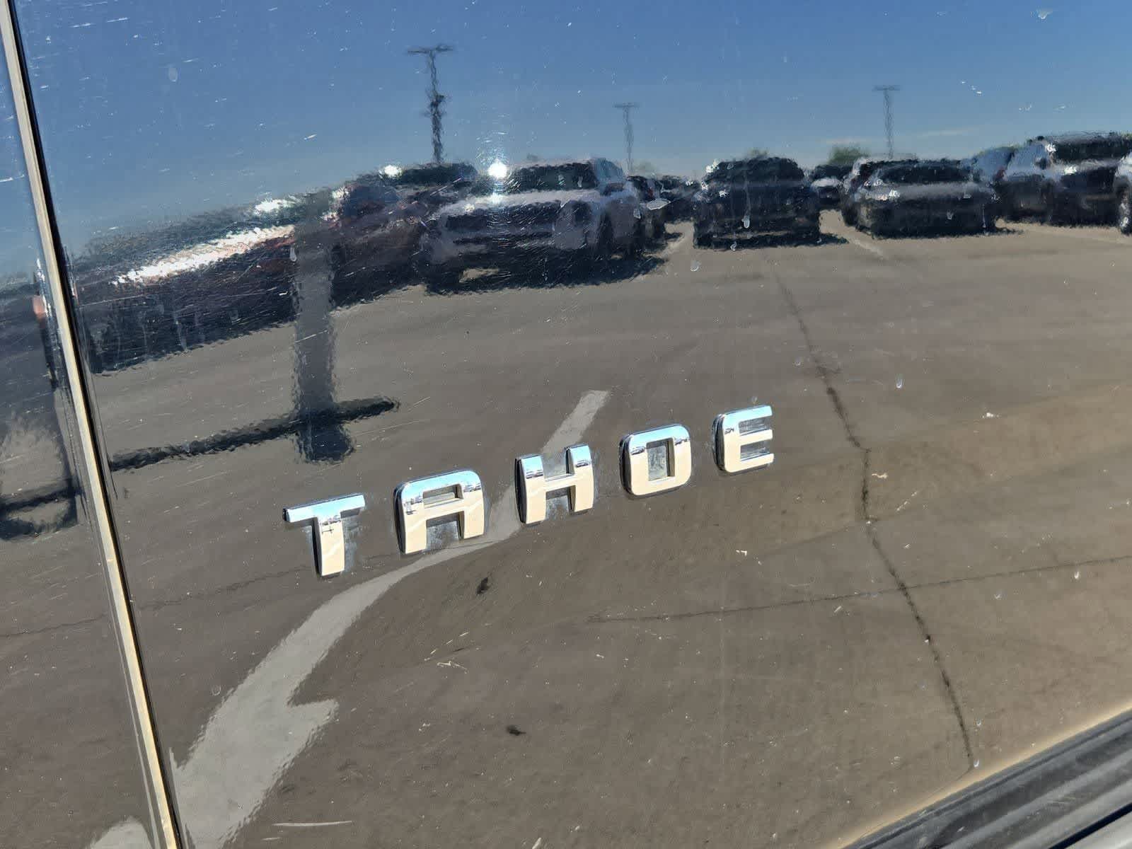 Thumbnail: 2019 Chevrolet Tahoe - 11