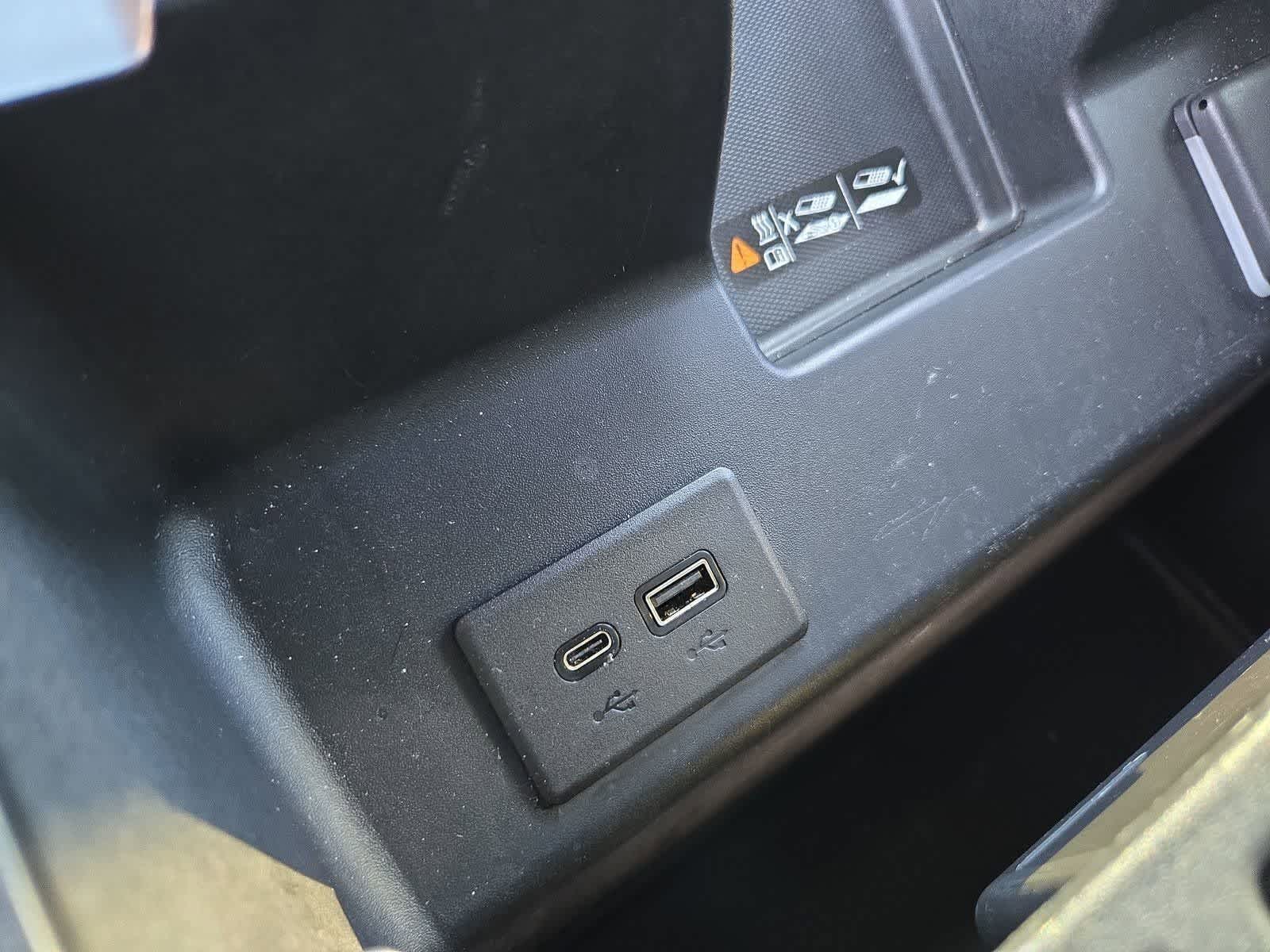 Thumbnail: 2023 Chevrolet Silverado 1500 - 31