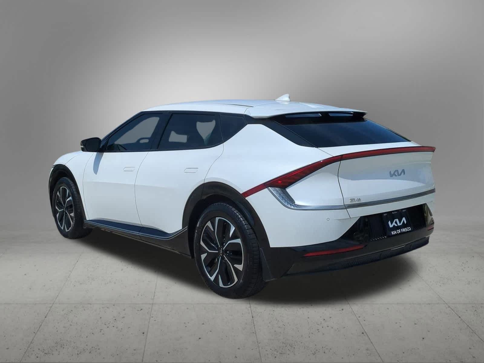 2022 Kia EV6 Wind 4