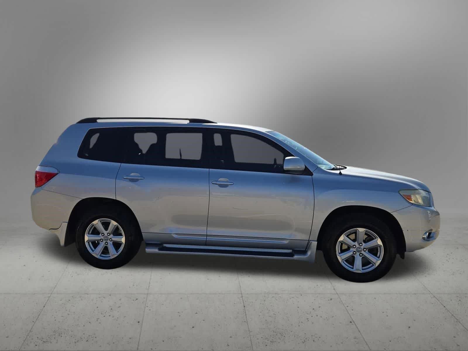 Thumbnail: 2009 Toyota Highlander - 7