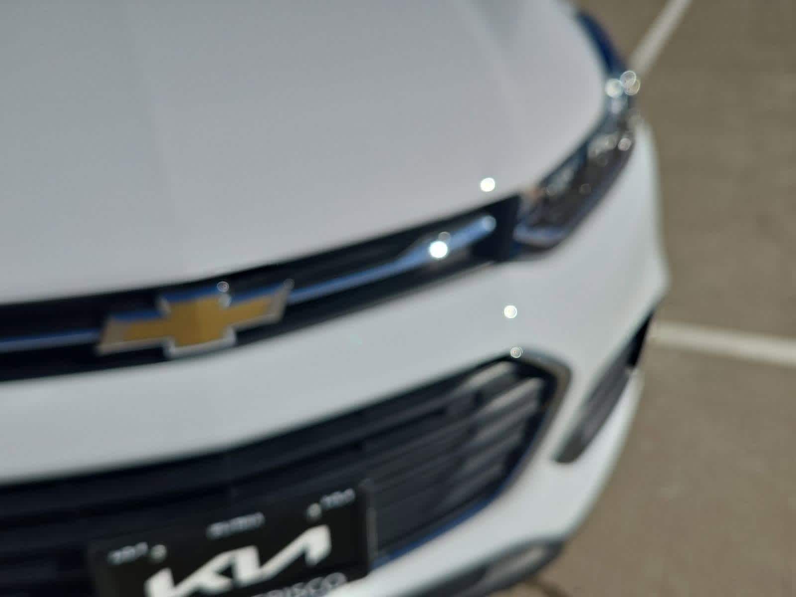 Thumbnail: 2020 Chevrolet Trax - 10