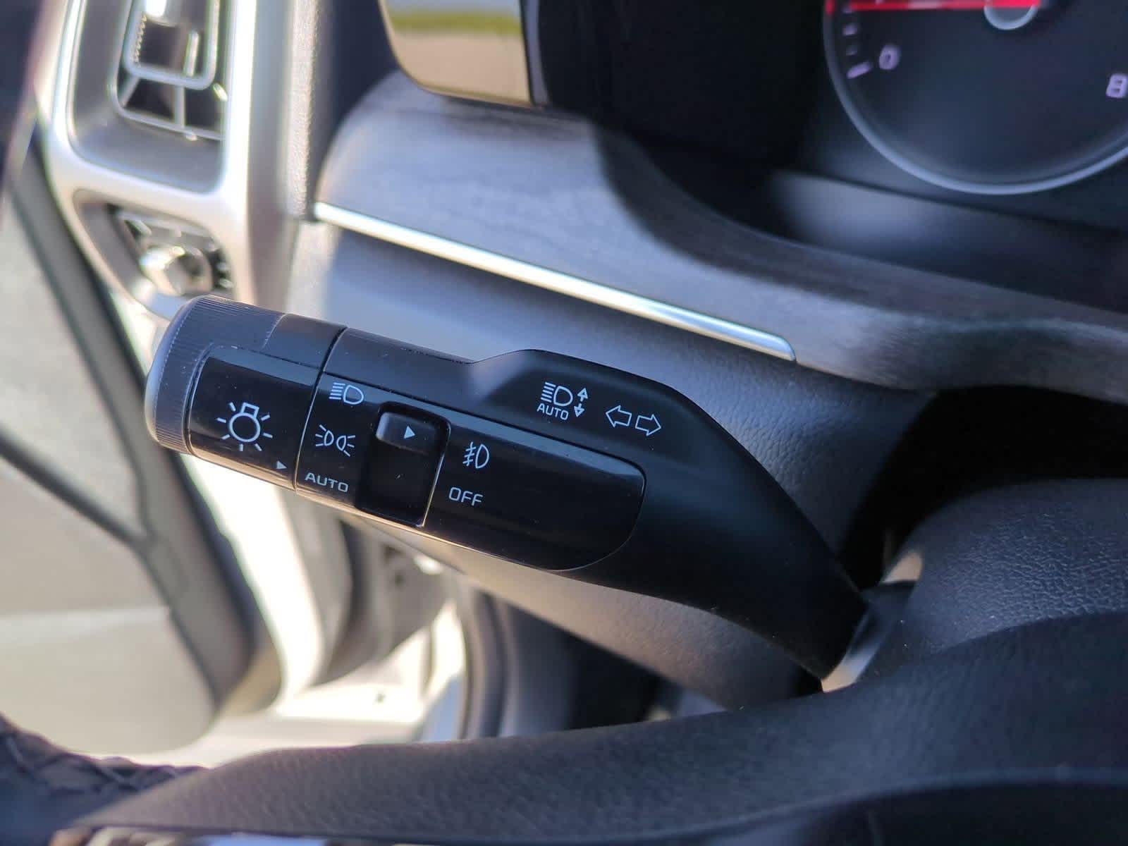 Thumbnail: 2022 Kia Sorento - 27