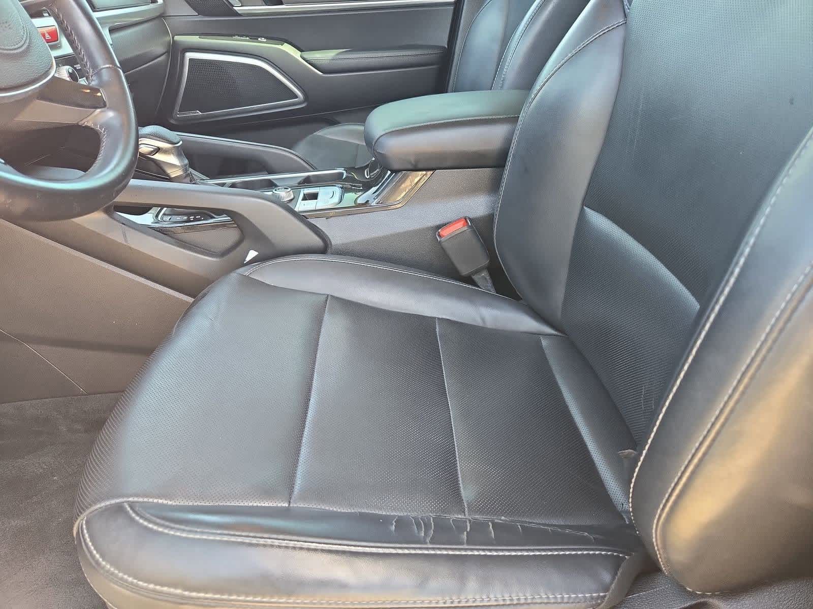 Thumbnail: 2021 Kia Telluride - 14